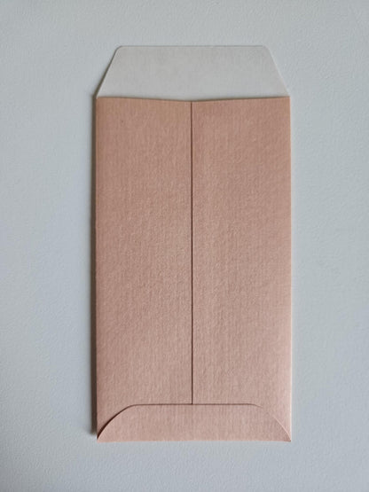 🐾 Mini-enveloppe en papier Chat & Taiyaki – Daiso Japon (à l’unité)